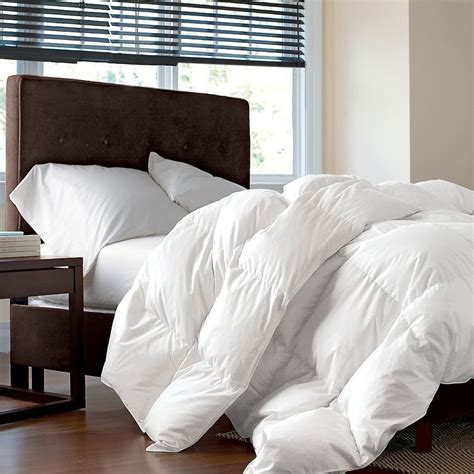 Best White Goose Down Comforter and Luxurious Comfy Bedding