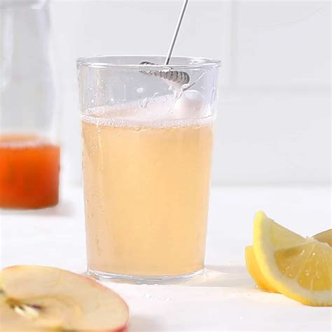 Apple Cider Vinegar Drink (lemon juice) | Green Smoothie Gourmet