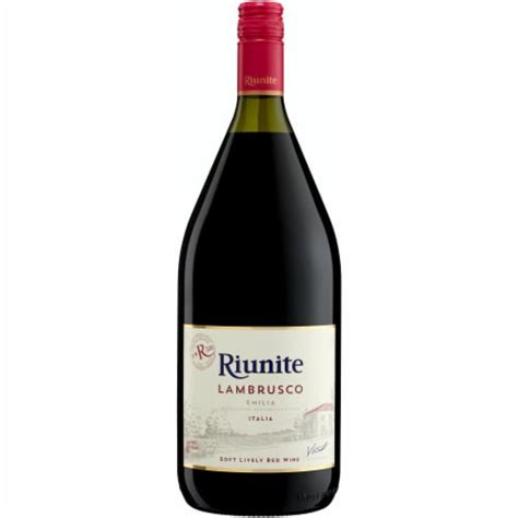 Riunite Lambrusco Semi-Sparkling Italian Red Wine, 1.5 l - Kroger