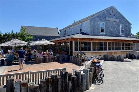 Our Guide to the 12 Best Restaurants on Nantucket