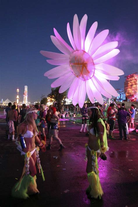 Electric Daisy Carnival 2011 | Las Vegas Review-Journal