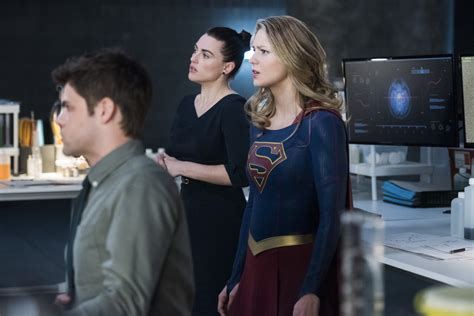 SUPERGIRL: Reign Is Captured In New Photos From Season 3, Episode 19: "The Fanatical"