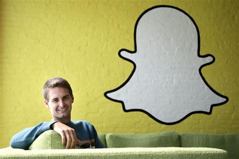 Snapchat Creates 'Memories' Tab For Saving Snaps To Watch or Re-Share Later