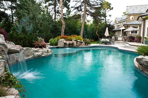 Castle Rock Swimming Pool - Denver Landscape Architect