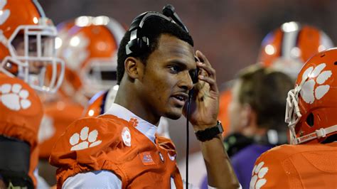 Deshaun Watson clemson knee injury surgery quarterback - Sports Illustrated