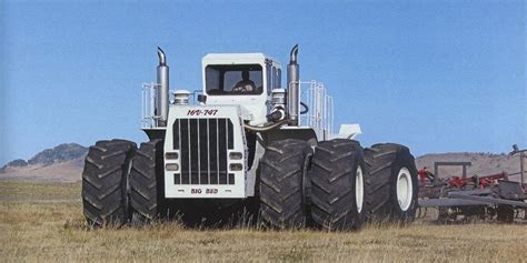 The Big Bud tractor [800 x 401]. : r/MachinePorn