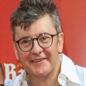 Joe Pasquale - Age, Family, Bio | Famous Birthdays