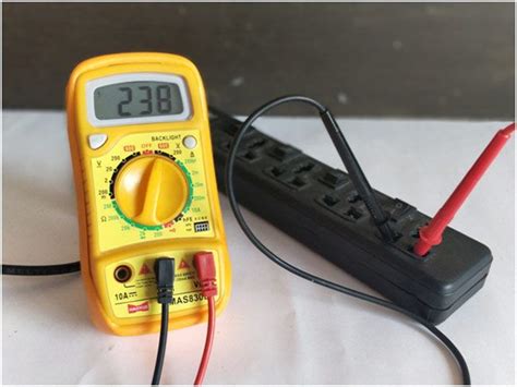 Newbie Guide - How to Use a Digital Multimeter | Multimeter, Electronic products, Ac dc voltage