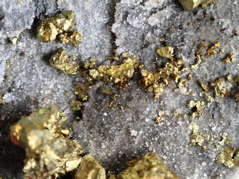 10 Gold Mines in the World | Gold Reserves - AU Bullion Canada