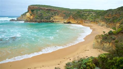 Beach Pictures: View Images of Warrnambool