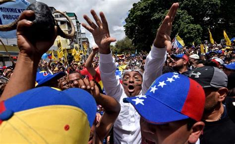 Fresh Protests Press Nicolas Maduro In Tense Venezuela Crisis