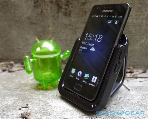 Samsung Galaxy S II Official Accessories Review - SlashGear