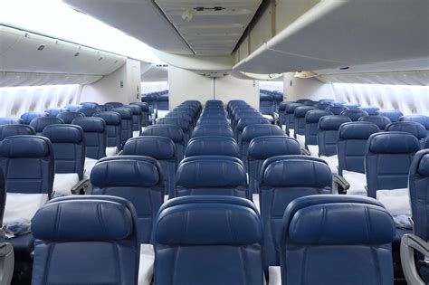 First Look at Delta's Refreshed 767-400ER Seating Configuration