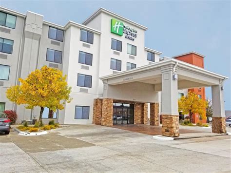 Holiday Inn Express Hotel & Suites Norfolk | Norfolk (NE) 2021 UPDATED ...