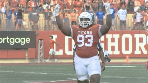 T'Vondre Sweat at University of Texas football | kvue.com