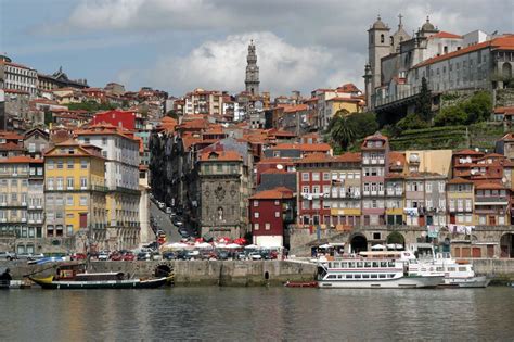 Porto Ribeira World Heritage Centre and River Bank | Local Porto