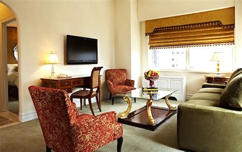 Best Boutique Hotels in NYC - The Kimberly Hotel