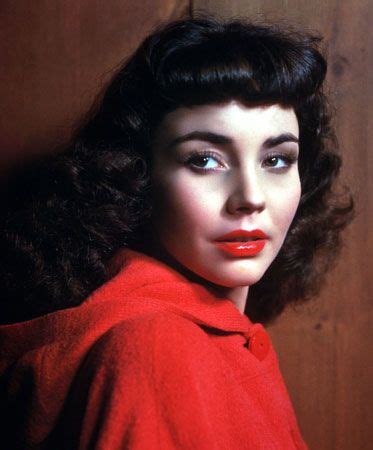 Jennifer Jones | Biography, Movies & Awards | Britannica