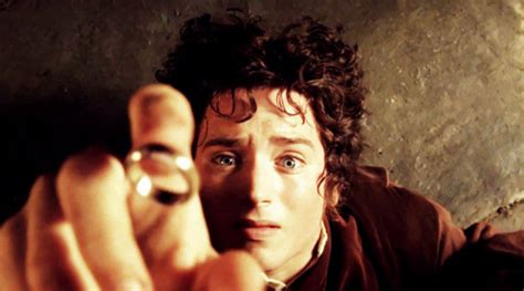 See Frodo as Gollum (but why?) in never-before-seen LOTR pic | Blastr