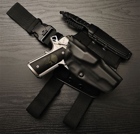 The 3 Best 1911 Holsters with Lights – Tactical Reviews 2019