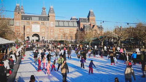 Ice rink at Museumplein