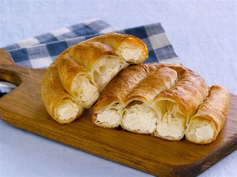 Rolled Up Burek with Cheese - starigrad.ca