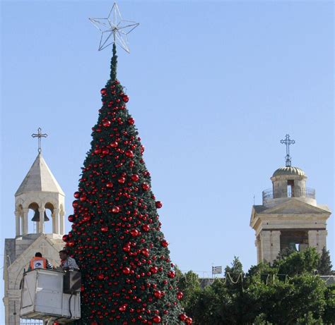 47 Christmas decorations from around the world - Los Angeles Times