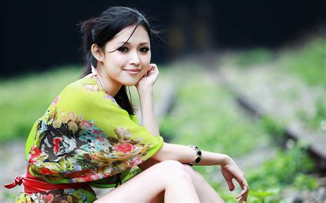 Chinese Mail Order Brides: One Of a Kind Chinese Brides