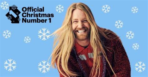 Sam Ryder has "played 26 shows in 6 days" in the race for Christmas Number 1 | Official Charts