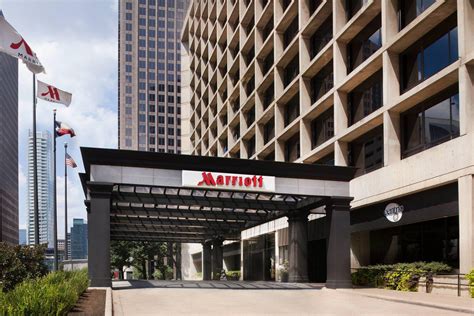 Dallas Marriott Downtown in Dallas, TX (Hotels & Motels) - 214-979-9000 | ABLocal.com