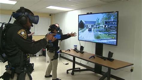 Why Local Governments are Turning to Virtual Reality to Train Their Police Officers