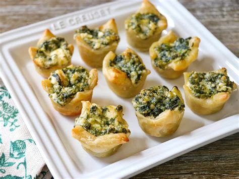 Feta-Spinach Puff Pastry Bites Recipe