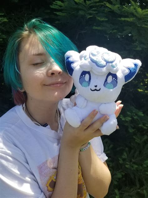 Alolan Vulpix plush - craibas.al.gov.br