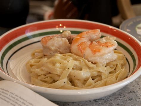 File:Shrimp Fettucini Alfredo.jpg - Wikimedia Commons