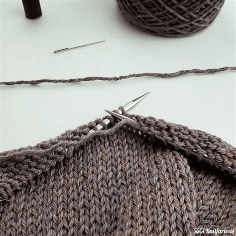 How to Russian Join Yarn for Knitting (and Crochet) - Knitfarious