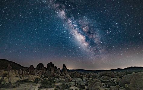 The Best Guide to Finding the Milky Way in Joshua Tree / Death Valley — Joshua Tree Visitors Guide