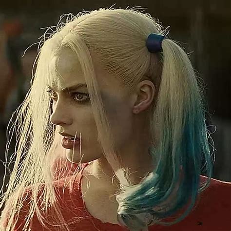 Margot Robbie as Harley Quinn - Suicide Squad Wallpaper Engine