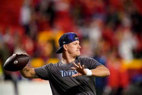 NFC Team Poaches Tennessee Titans Practice Squad QB - Sports Illustrated Tennessee Titans News ...
