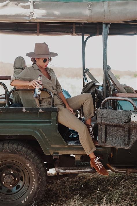 How to Prep for Safari in Africa | Afrika safari, Fotoğraf, Tarz moda