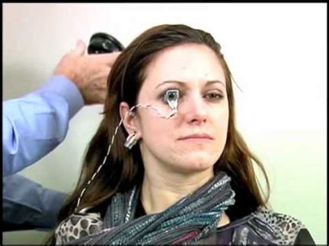 How to Perform a Multifocal Electroretinogram - YouTube