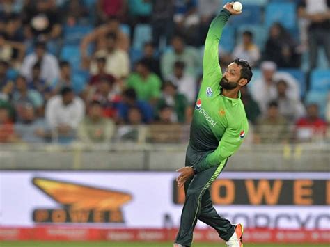 Mohammad Hafeez Suspended By International Cricket Council For Illegal Bowling Action | Cricket News