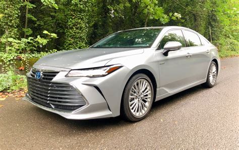 2020 Toyota Avalon Hybrid Review: Unexpected Luxury | The Torque Report