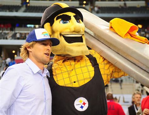 These Are the 16 Best Mascots in the NFL - CBSSports.com