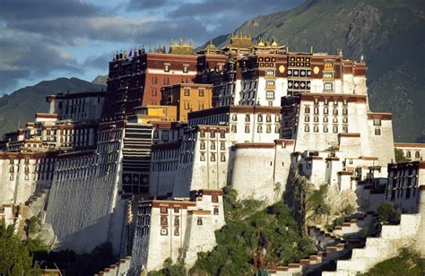 Travel & Adventures: Lhasa ( ལྷ་ས, 拉萨 ). A voyage to Lhasa, Tibet ...