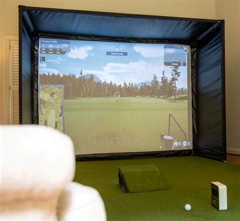 Best Golf Simulator Screen – Golf Insider