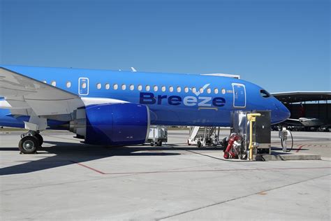 Breeze Airways cuts 4 routes, shuffles flights in big schedule ...