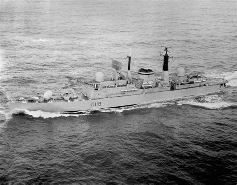 HMS Coventry veteran recalls his ship sinking, 40 years on from Argentine attack | Guernsey Press