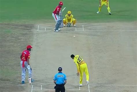 WATCH - Harbhajan Singh Takes Two Wickets In His First Over