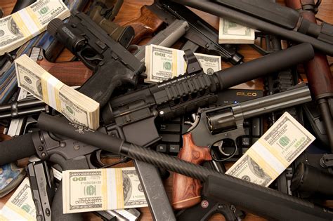 Guns and money wallpaper - SF Wallpaper