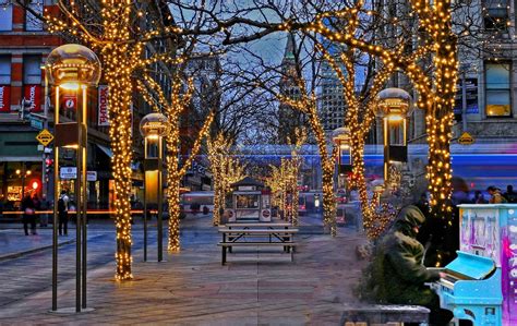 Contemplative Photography: 16th Street Mall Denver,CO